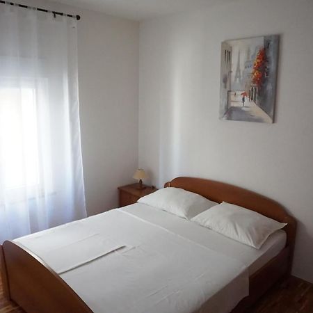 Spacious Comfort Apartment Duce Luaran gambar