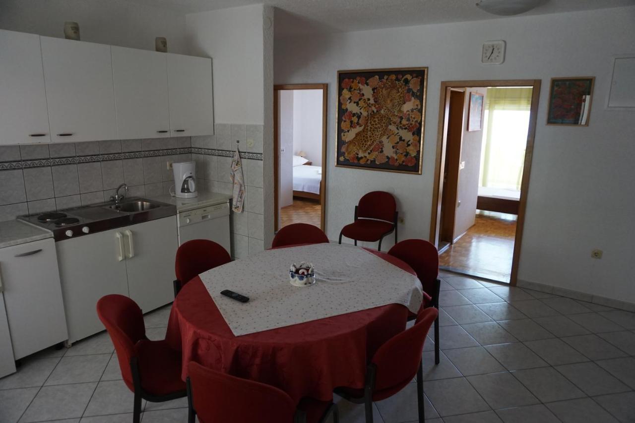 Spacious Comfort Apartment Duce Luaran gambar