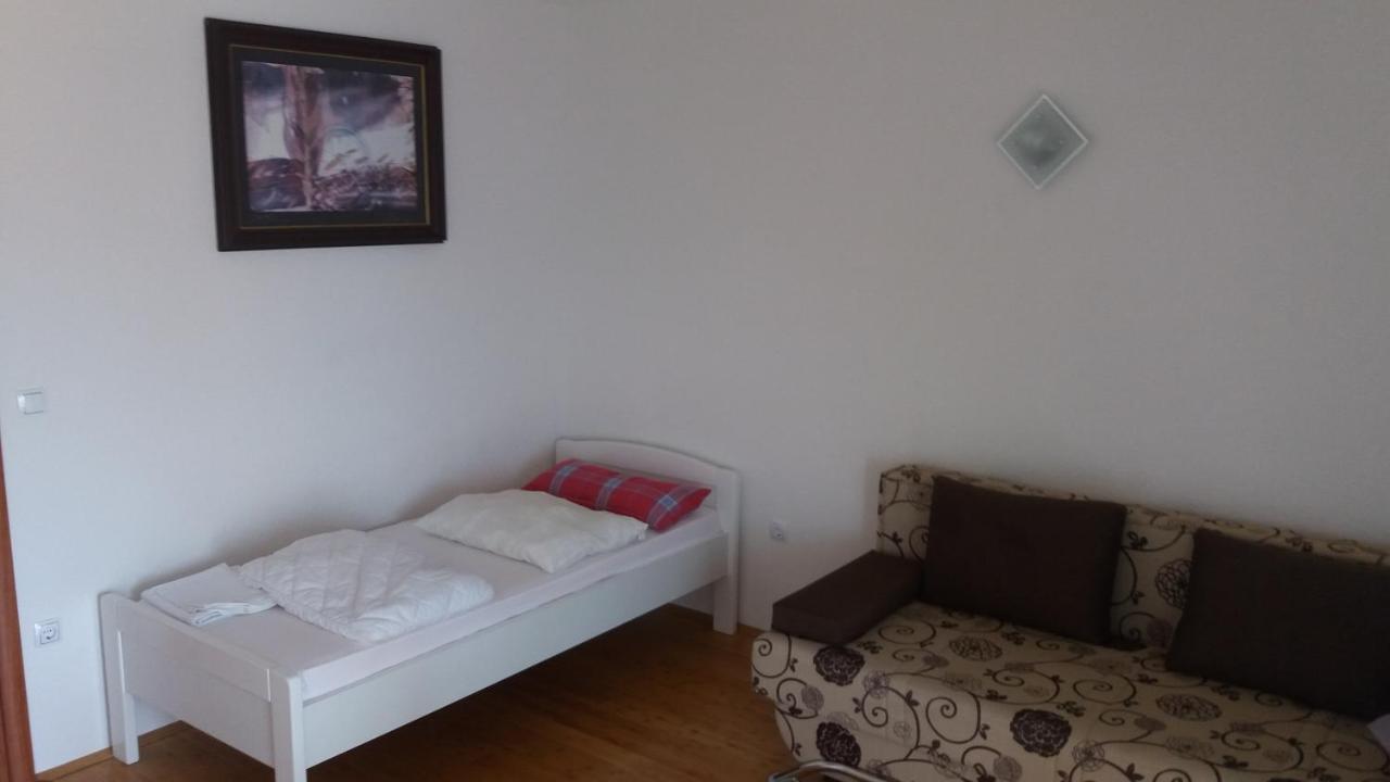 Spacious Comfort Apartment Duce Luaran gambar