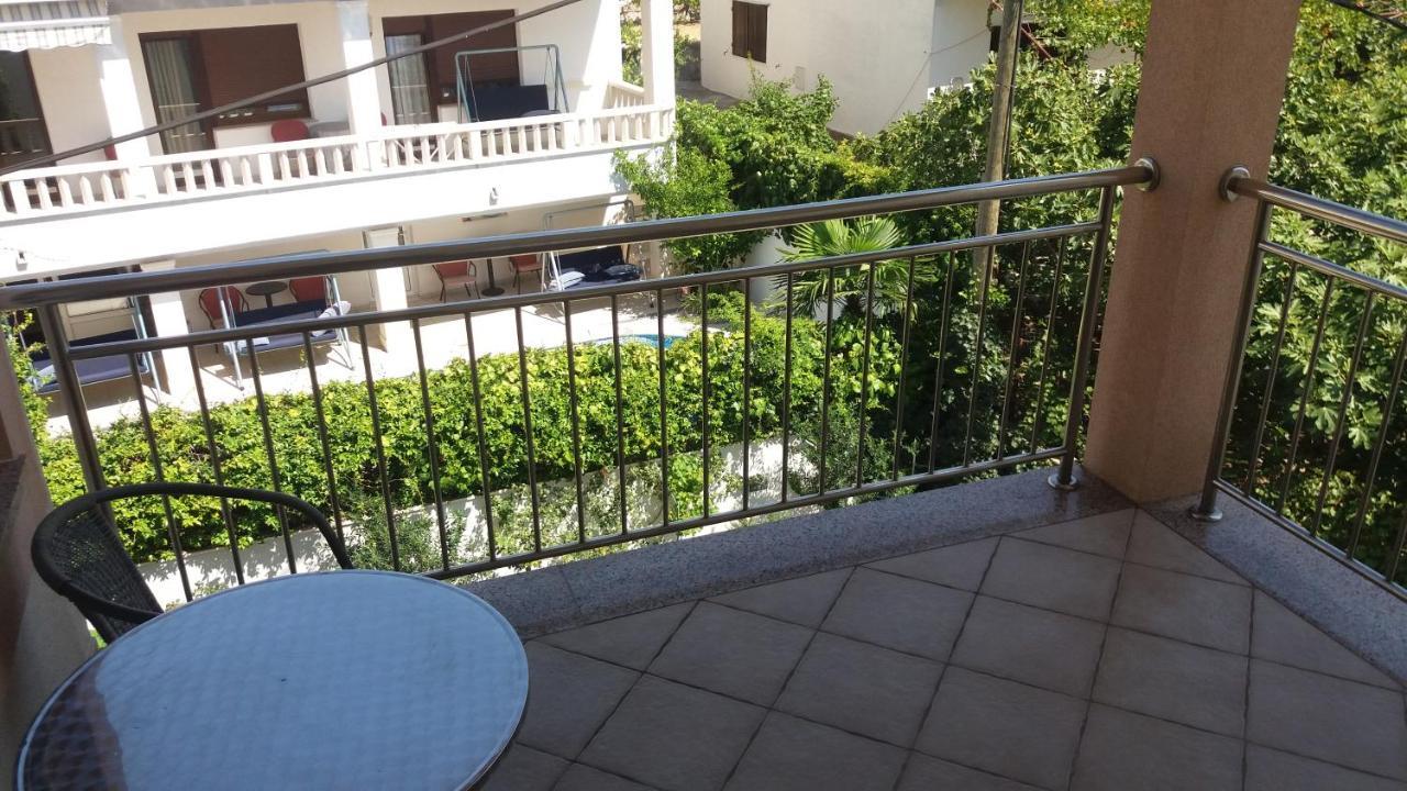 Spacious Comfort Apartment Duce Luaran gambar