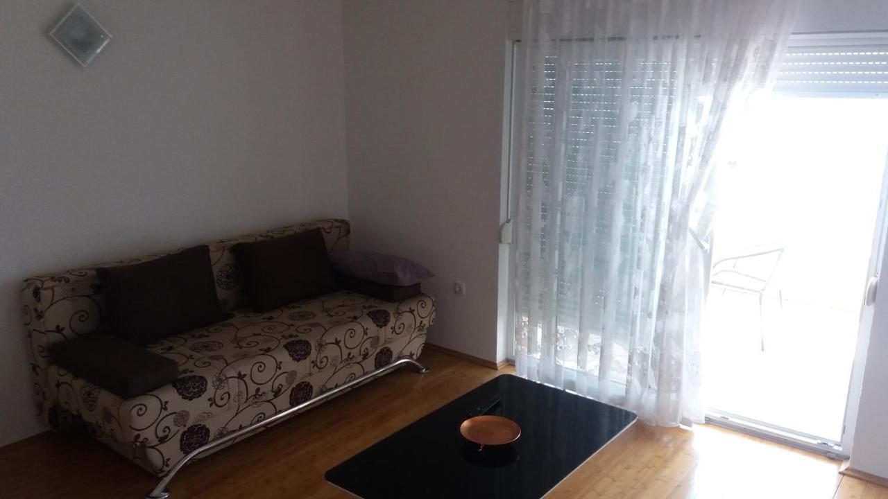 Spacious Comfort Apartment Duce Luaran gambar