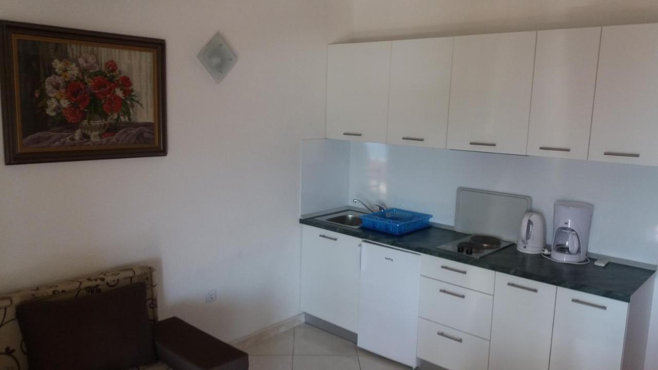 Spacious Comfort Apartment Duce Luaran gambar